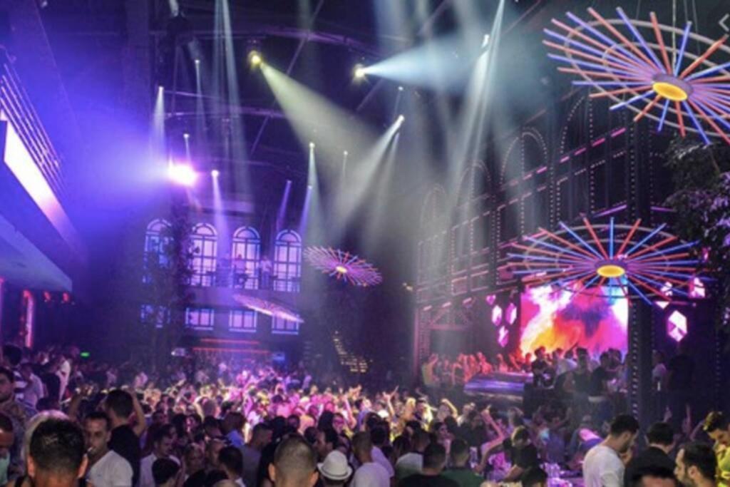 Center 1 * Tirana